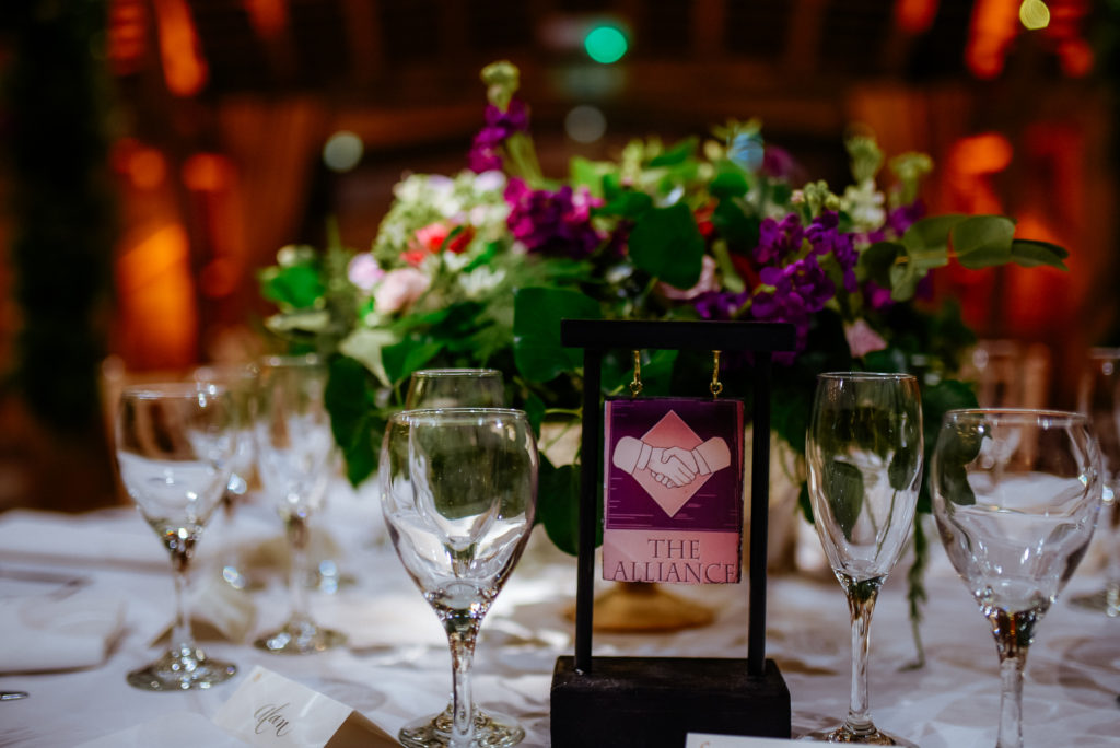 table decoration layout