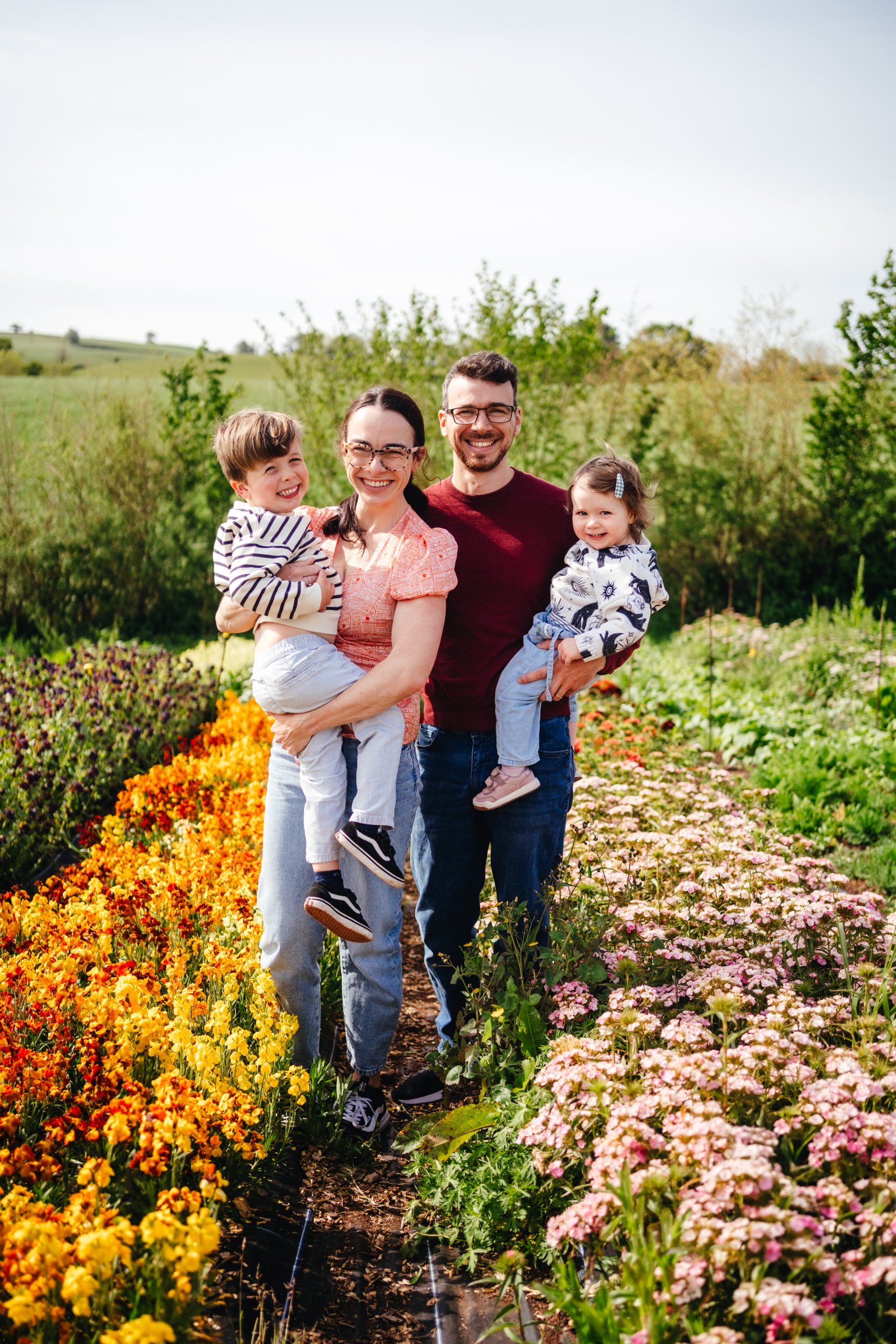 harriet_bird_photography_FJRH-6 family photoshoot in a flower farm in Devon